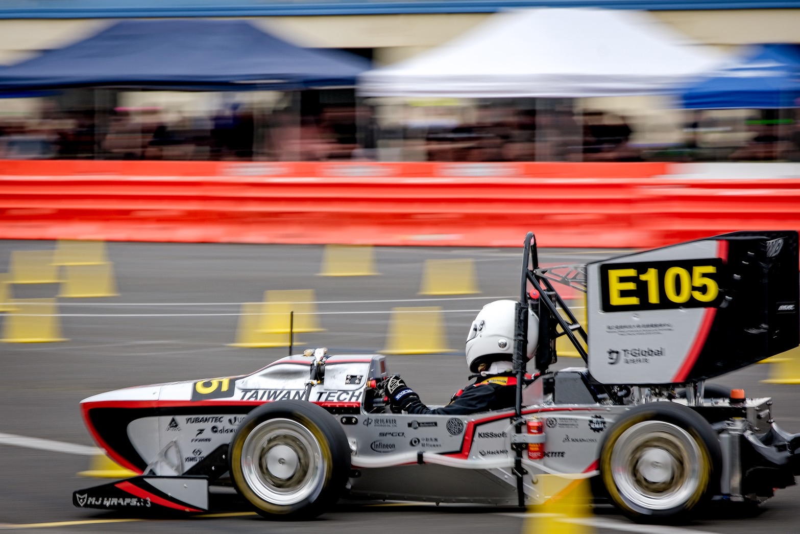 Dynamic event: Skid Pad.