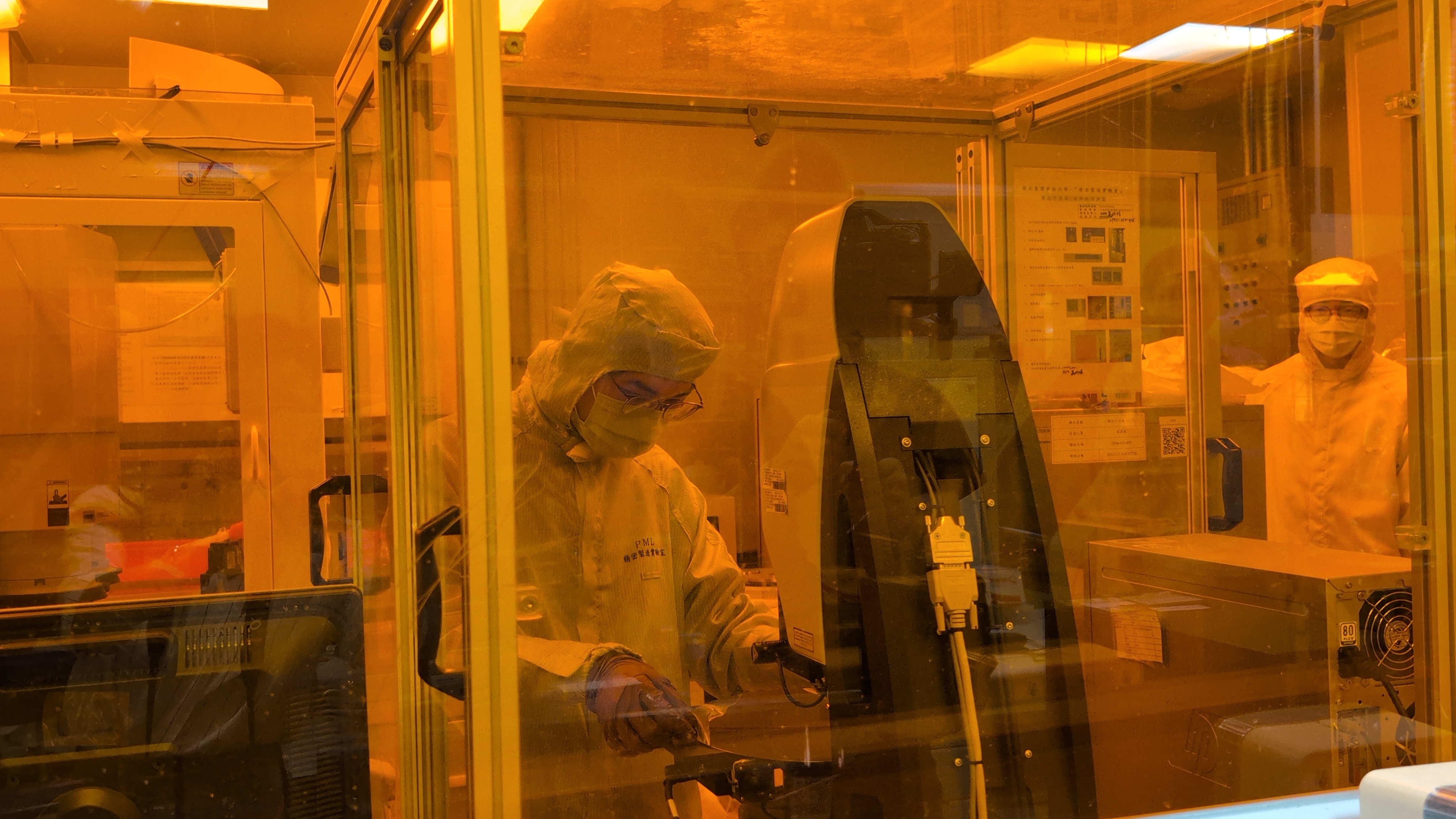 Taiwan Tech has focused on core technologies in collaboration with industry, strategically deploying high-value patents and promoting commercialization. Its industry–academia collaboration contract value exceeded NT$530 million in 2025, while IP revenue reached NT$130 million in 2024-both record highs.