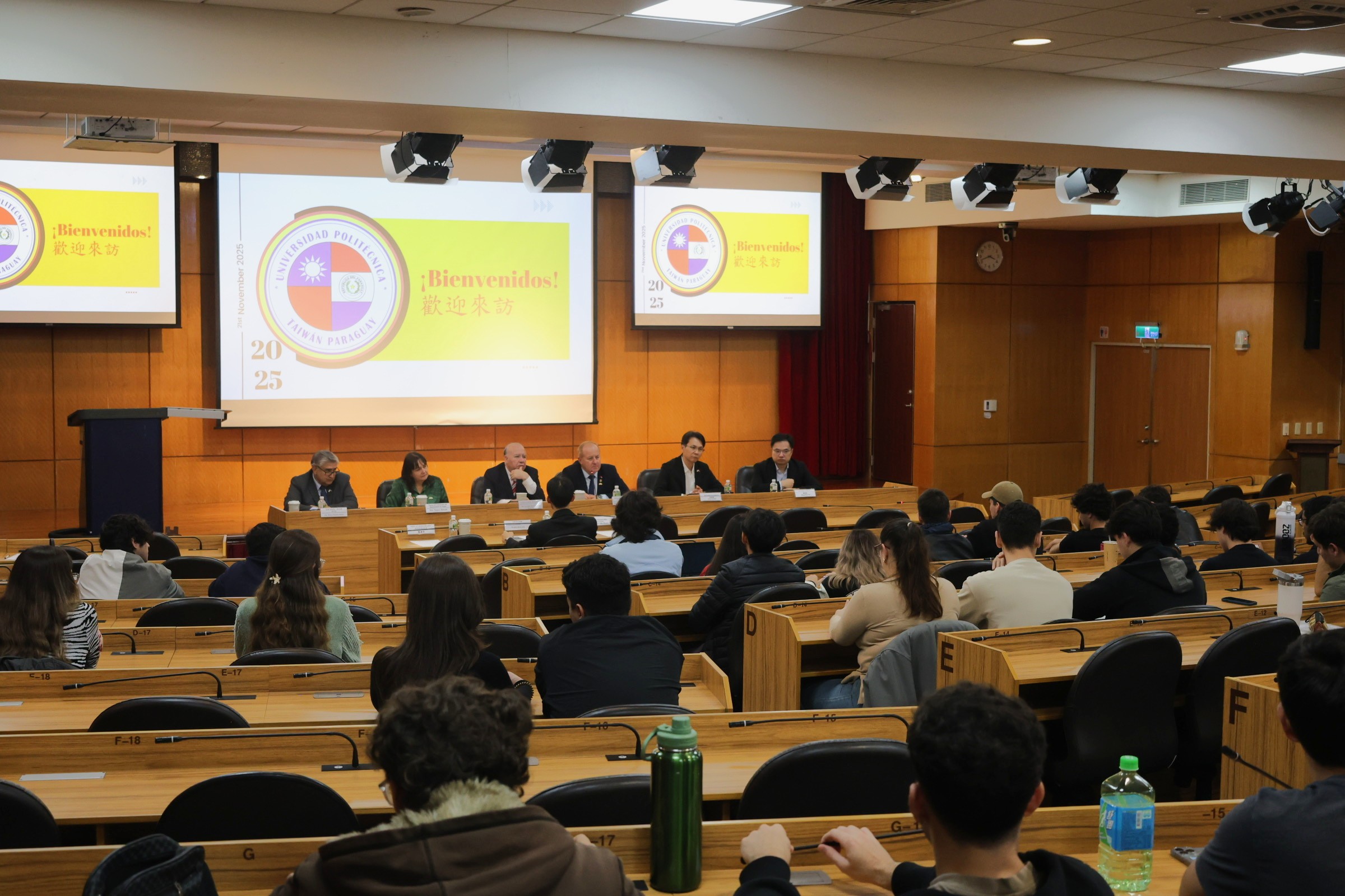 A total of 37 Paraguayan students from the Department of Industrial Engineering, Department of Civil and Construction Engineering, Department of Mechanical Engineering, Department of Electrical Engineering, and Department of Computer Science and Information Engineering took part in the forum.