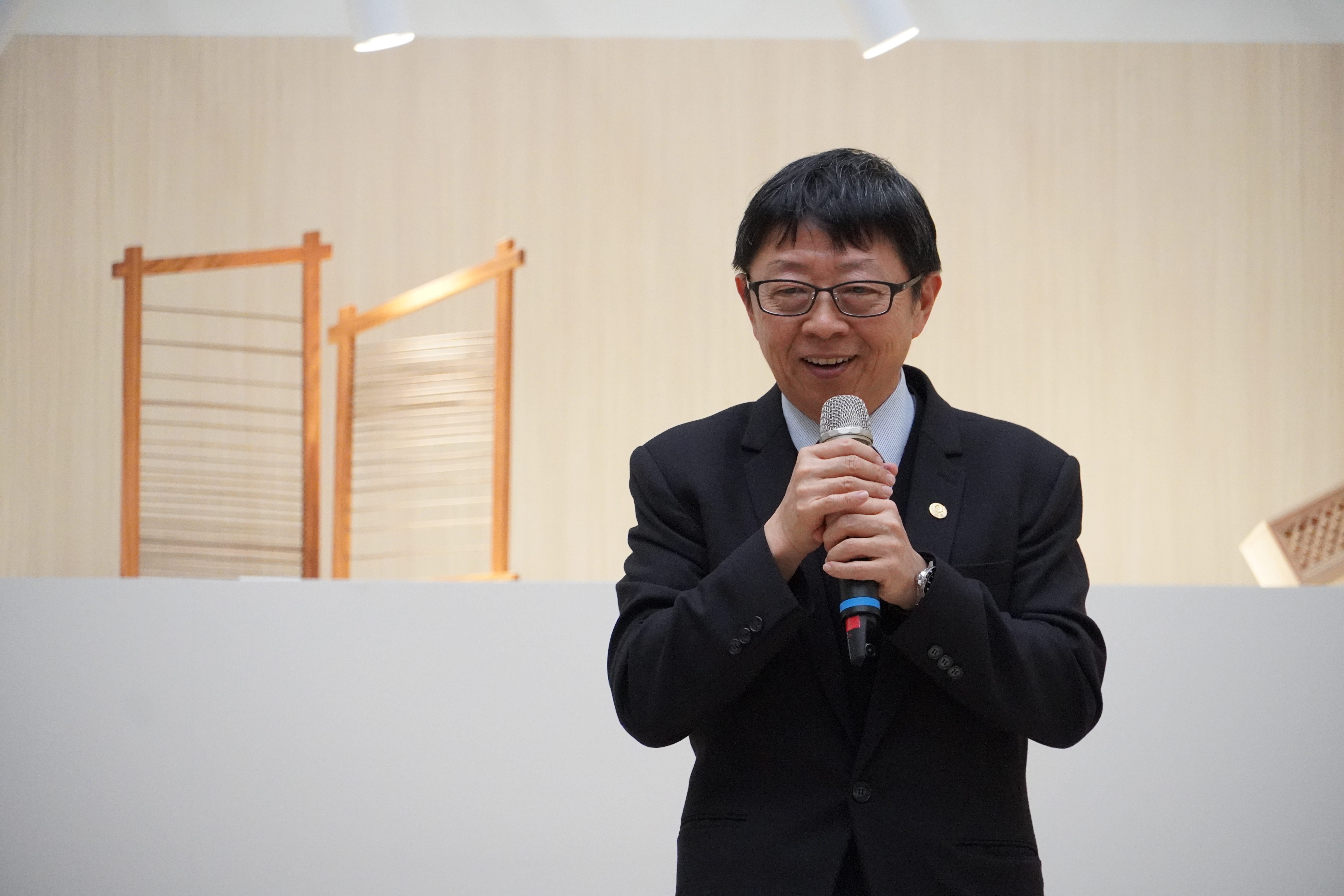President Jia-Yush Yen of Taiwan Tech pointed out that this demonstration space for domestically produced materials has specially entered the education field and was exhibited at Taiwan Tech for the first time.
